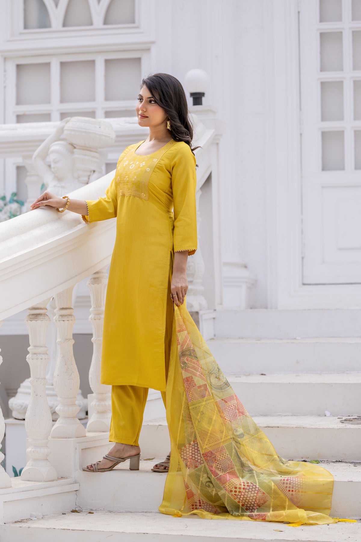 Floral Yoke Design Straight Kurta With Trouser & Dupatta