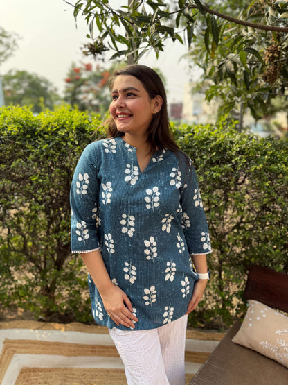 Blue kantha flower short kurti