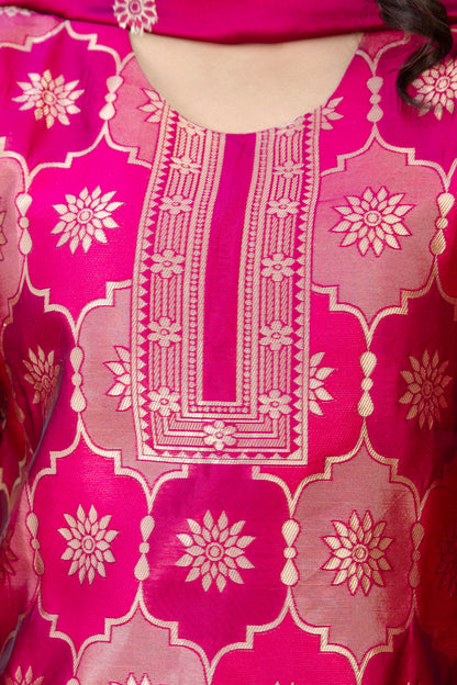 CHEERY PINK COLOURED TREDITIONAL WEAR KURTA SET