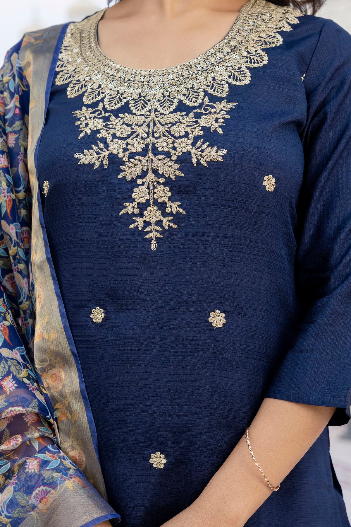Vegaa Fashion Navy Blue Viscose Rayon Embroidered Salwar Suit