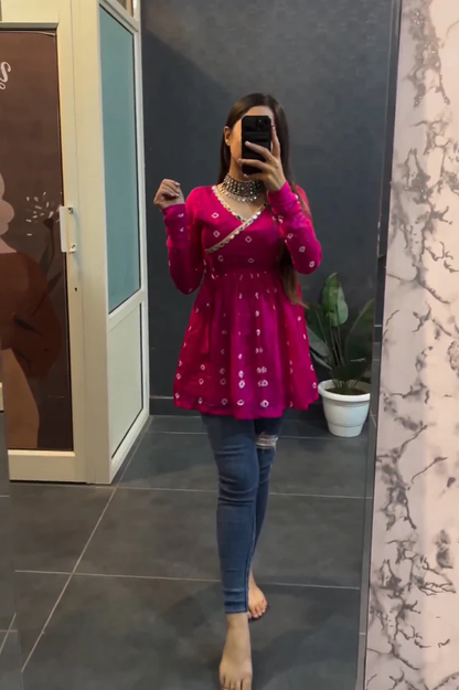 New Gulabi Bandhani Schiffon Fabric With Less Work Top