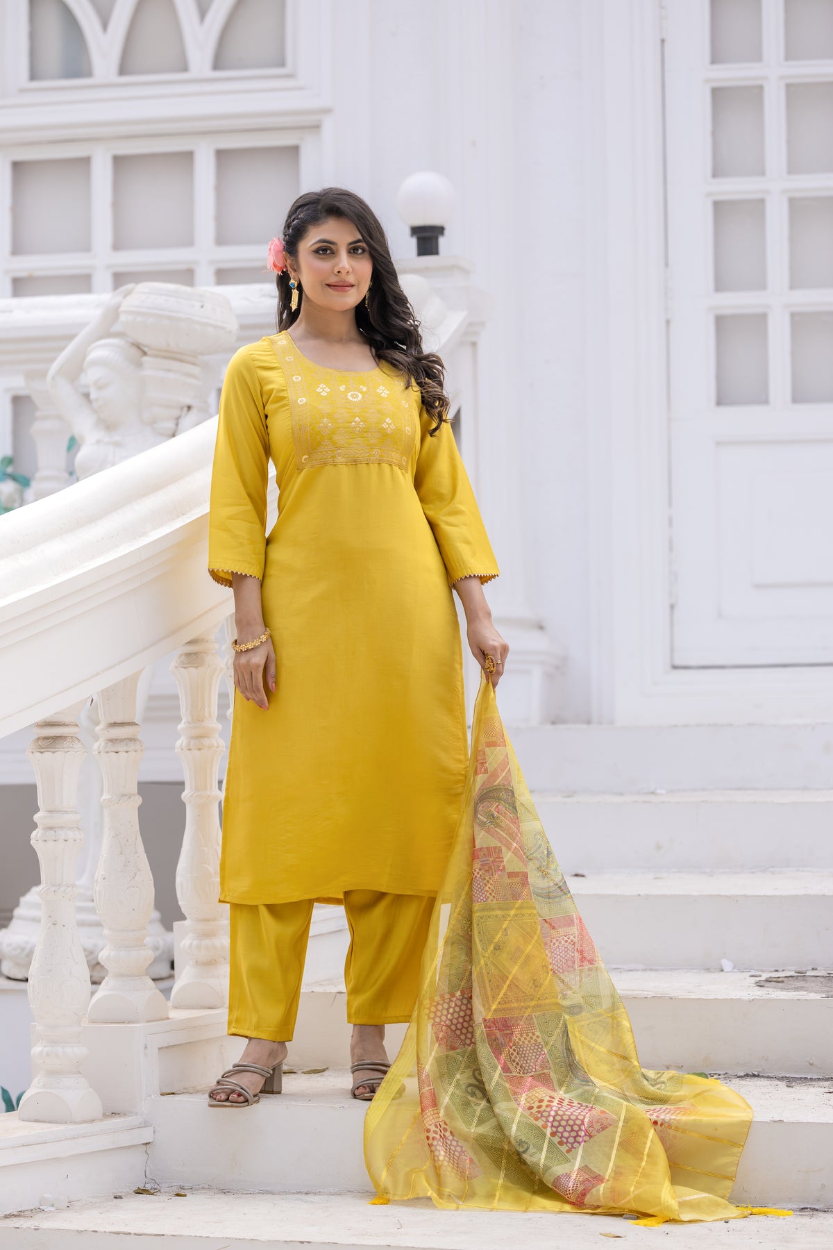 Floral Yoke Design Straight Kurta With Trouser & Dupatta