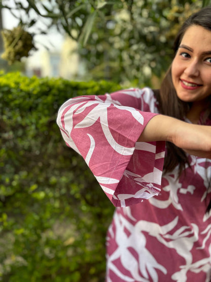 Pink abstract short kurti